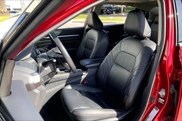 Used 2023 Nissan Altima 2.5 SR w/ SR Premium Package AWD/4WD image 25