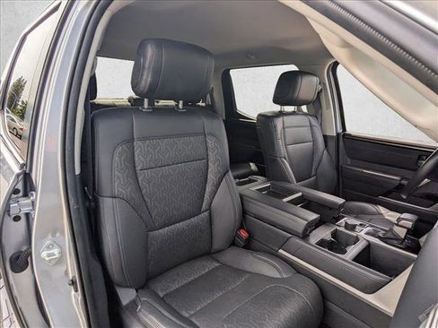 Used 2024 Toyota Tundra Limited AWD/4WD image 19