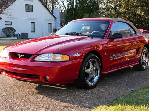 Used 1994 Ford Mustang GT image 22