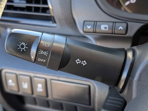 Used 2022 Mitsubishi Eclipse Cross ES image 30