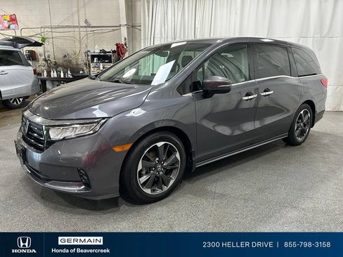 Used 2023 Honda Odyssey Elite image 4