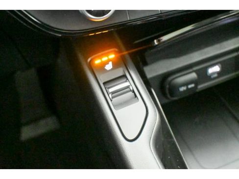 New 2025 Kia Telluride S image 30