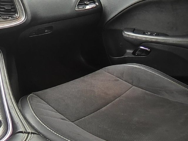 Used 2016 Dodge Challenger SRT Hellcat RWD image 30