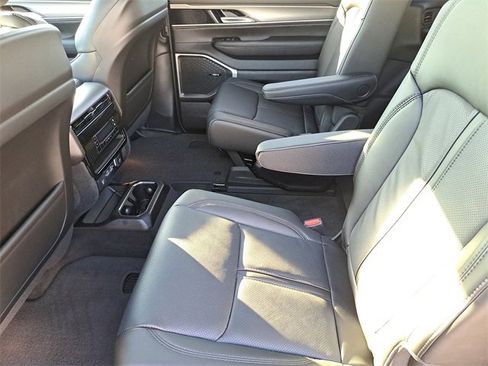 New 2026 Jeep Grand Wagoneer Base image 14