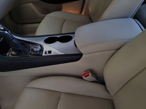 Used 2019 INFINITI Q50 Luxe w/ Essential Package (3.0T Luxe) RWD image 26