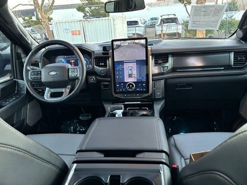 Used 2024 Ford F150 Lightning Lariat image 30