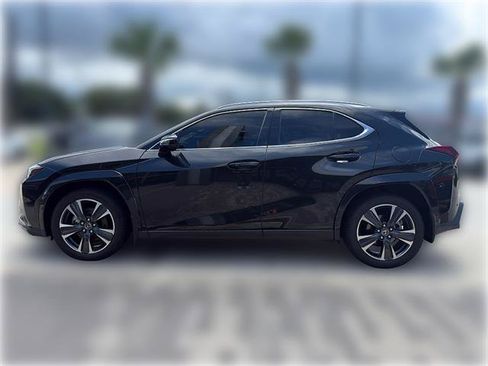 Certified 2026 Lexus UX 300h FWD w/ Accessory Package (2T) image 6