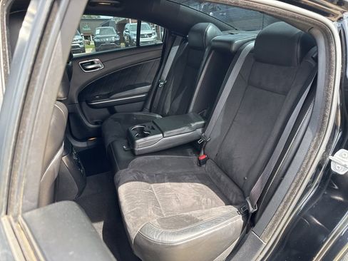 Used 2019 Dodge Charger Scat Pack w/ Plus Group RWD image 49