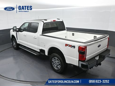 New 2026 Ford F250 Lariat w/ FX4 Off-Road Package image 46