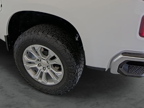 New 2024 Chevrolet Silverado 1500 LTZ AWD/4WD image 9