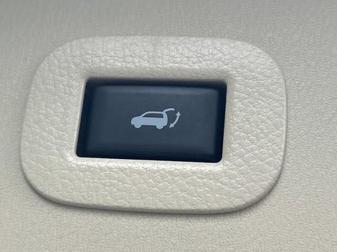 Used 2024 INFINITI QX80 Sensory AWD/4WD image 14