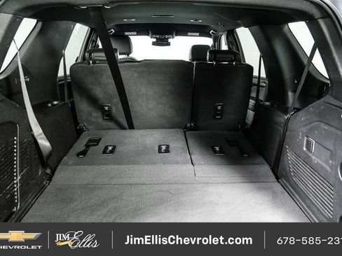 Certified 2025 Chevrolet Tahoe LT RWD image 31