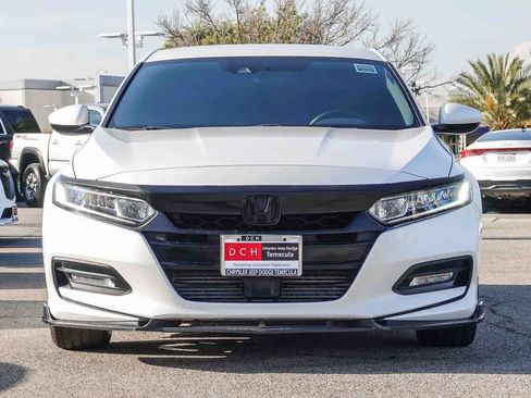 Used 2020 Honda Accord Sport image 2