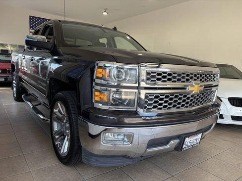 Used 2014 Chevrolet Silverado 1500 LTZ RWD image 12