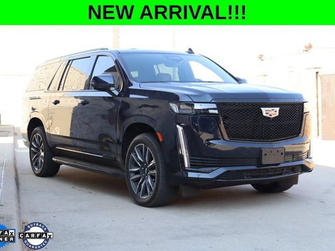 Used 2024 Cadillac Escalade ESV Sport AWD/4WD image 1