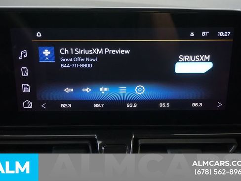 Used 2025 Chevrolet TrailBlazer LT AWD/4WD image 36