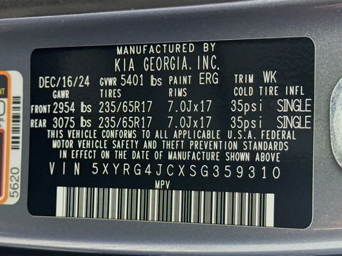 Used 2025 Kia Sorento LX image 40