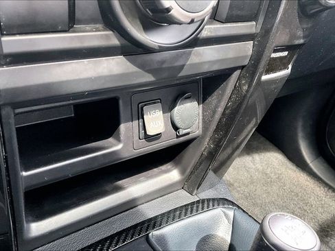 Used 2018 Toyota 4Runner TRD Off-Road AWD/4WD image 15