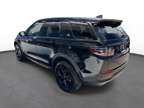 Used 2023 Land Rover Discovery Sport S image 5