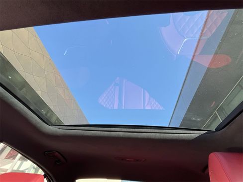 Used 2025 Genesis G70 3.3T Advanced w/ Sport Prestige Package image 16