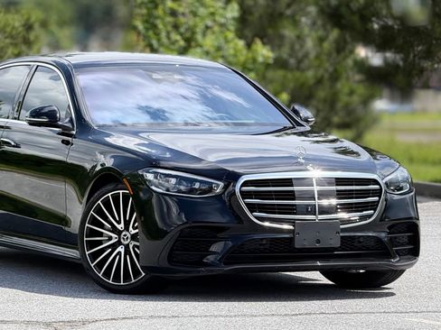 Used 2022 Mercedes-Benz S 580 4MATIC Sedan image 48
