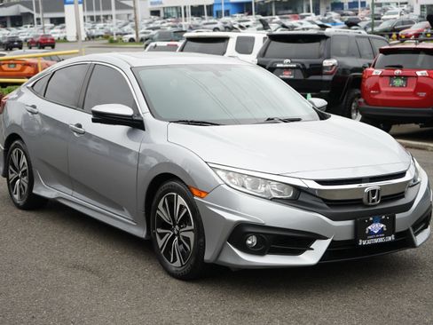 Used 2016 Honda Civic EX-L image 7