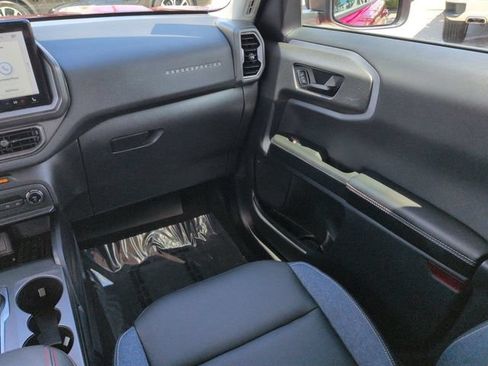 Certified 2025 Ford Bronco Sport Outer Banks AWD/4WD image 17