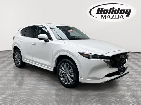 Used 2023 MAZDA CX-5 Signature image 1