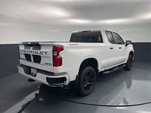 Used 2021 Chevrolet Silverado 1500 Custom w/ Rally Edition image 7