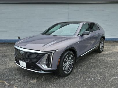 New 2025 Cadillac Lyriq Luxury