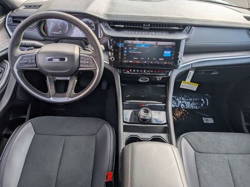 New 2026 Jeep Grand Cherokee Altitude RWD image 14