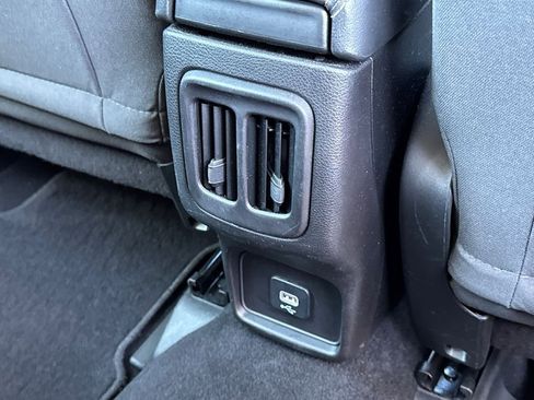 Used 2020 Jeep Compass Sport AWD/4WD image 21