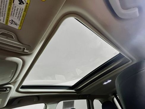Used 2024 Subaru Forester Limited AWD/4WD image 19