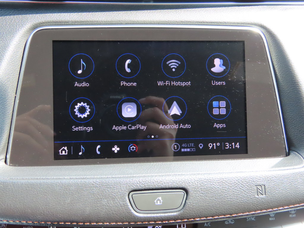 Used 2021 Cadillac XT4 Sport AWD/4WD image 40