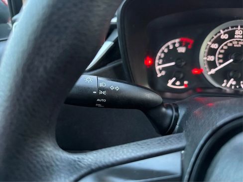 Used 2021 Toyota Corolla LE image 22