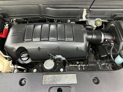 Used 2012 GMC Acadia Denali AWD/4WD image 18