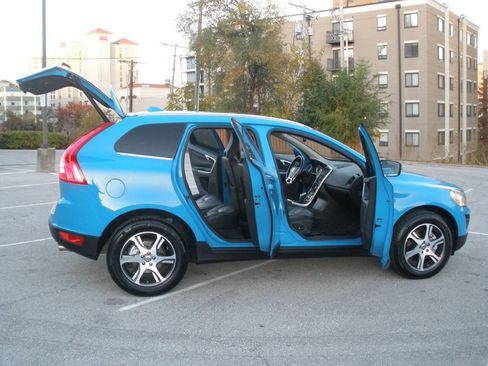 Used 2013 Volvo XC60 T6 image 16