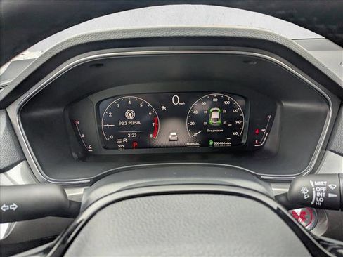 Certified 2025 Acura Integra image 11