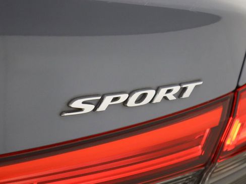 Used 2024 Honda Civic Sport image 36