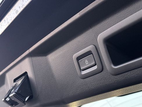 New 2026 MAZDA CX-30 AWD 2.5 S w/ Select Sport Pkg image 9