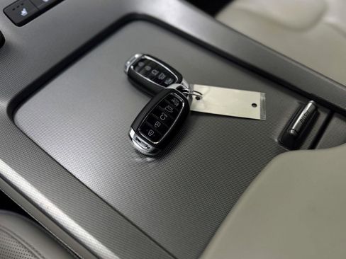 Used 2022 Hyundai Palisade Calligraphy image 26