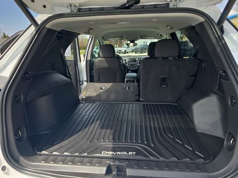 Used 2023 Chevrolet Equinox LT AWD/4WD image 37