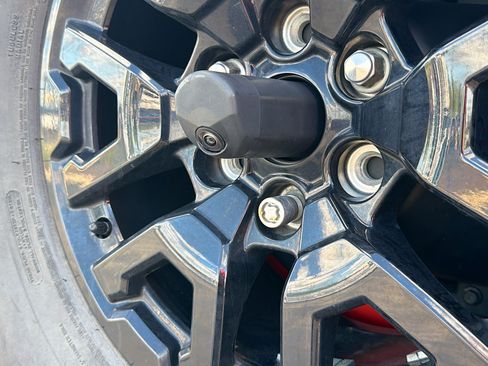 Used 2023 Ford Bronco Raptor AWD/4WD image 14