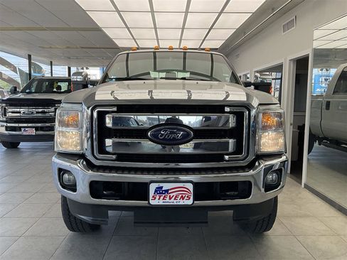 Used 2016 Ford F350 XLT image 2