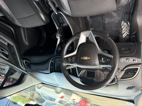 Used 2018 Chevrolet Trax LT w/ Redline Edition FWD image 6