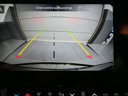 New 2026 Jeep Grand Cherokee Altitude image 3