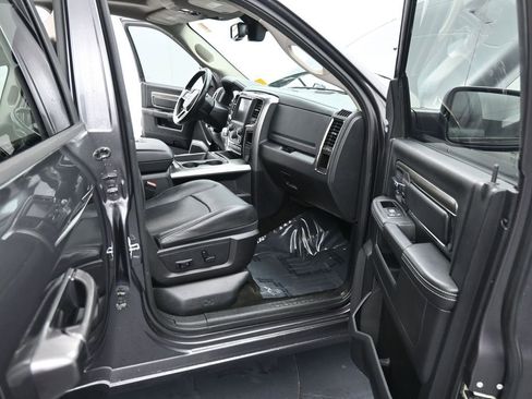 Used 2016 RAM 1500 Sport w/ Convenience Group image 12