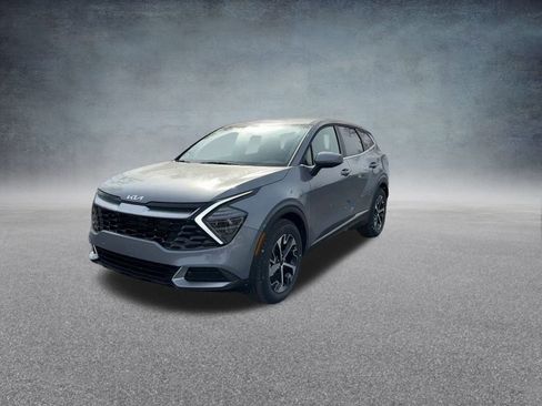 Used 2025 Kia Sportage EX image 8