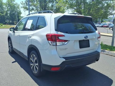 Used 2023 Subaru Forester Limited AWD/4WD image 8