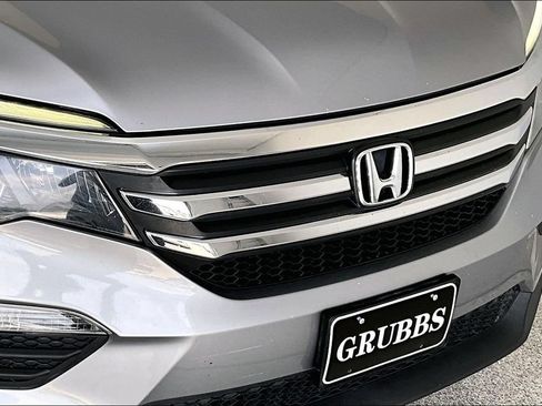 Used 2017 Honda Pilot EX-L image 40